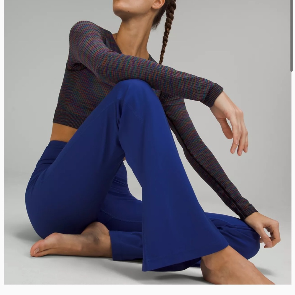Lululemon groove super high rise flared pant nulu size 4